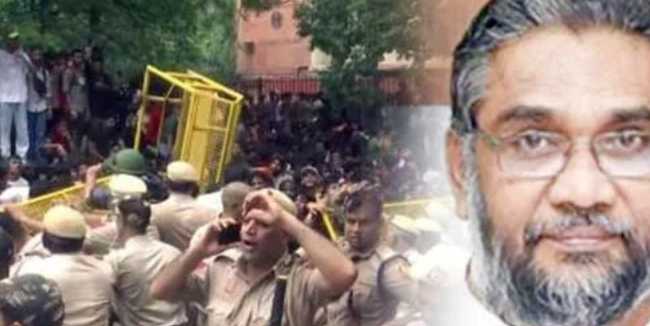 തെരുവില്‍ അരങ്ങേറുന്നത് ഹിംസാത്മകമായ ഗറില്ലാ സമരം