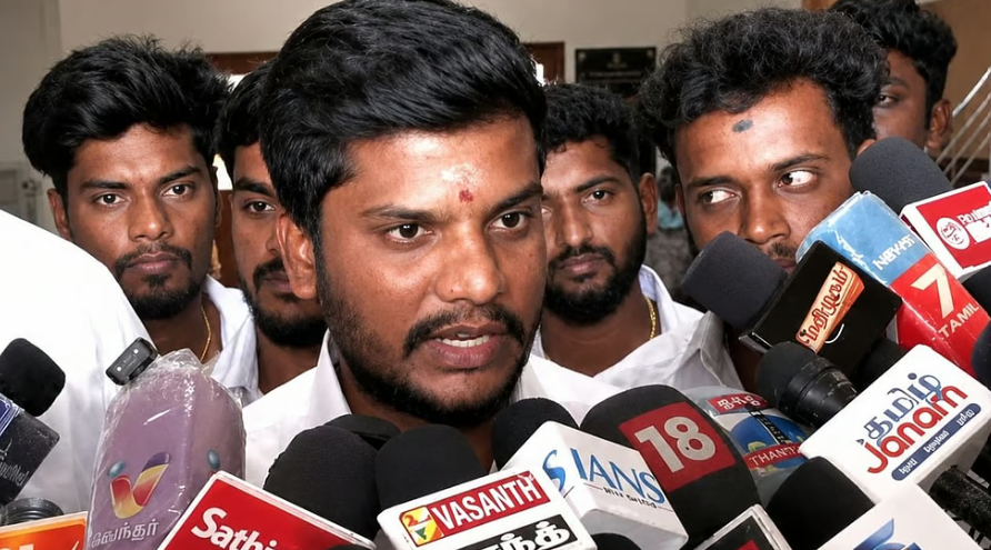 “மாணவர்கள் போராட்டத்தை முதல்வருக்கு எதிராக திசை திருப்ப முயற்சி” - அமைச்சர் ரமேஷ் குற்றச்சாட்டு
