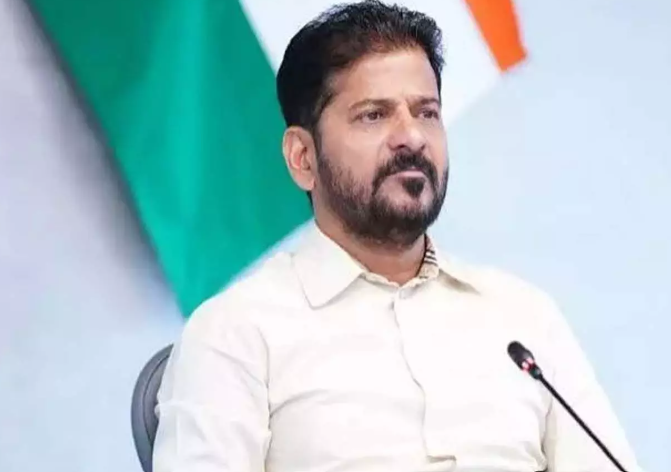 యువత తిరగబడితే ఏ ప్రభుత్వమైనా తలవంచాల్సిందే: సీఎం రేవంత్ హాట్ కామెంట్స్!