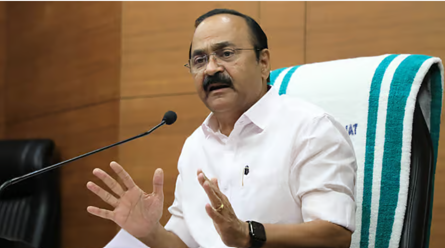 கேரளத்தில் நிலச்சரிவு; எந்தவொரு சூழ்நிலையையும் சமாளிக்கத் தயார்: வி.டி. சதீசன்