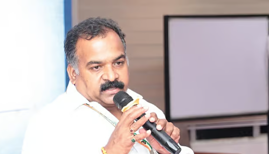 முதல்வர் விஜய்க்கு யாரும் அழுத்தம் கொடுக்க முடியாது: மாணிக்கம் தாகூர்