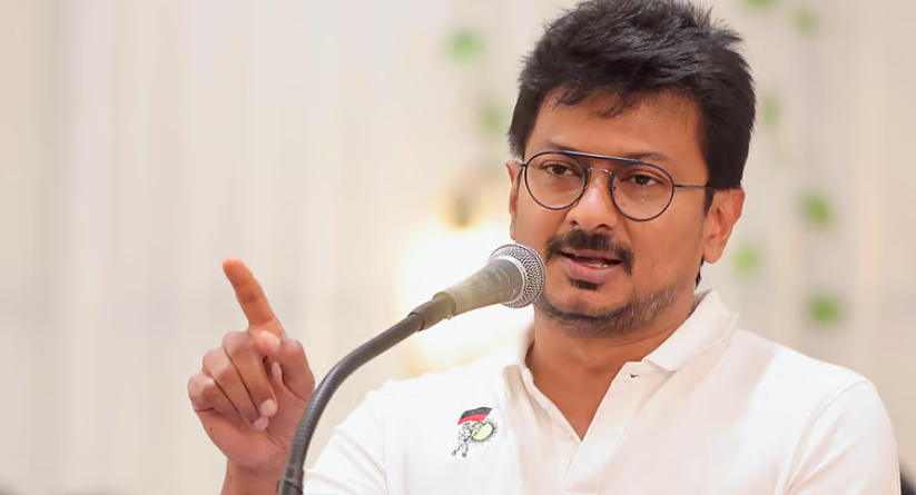 Udhayanidhi: ``தஞ்சாவூர் மாவட்டத்தில் பேசும்போது மிகவும் ஜாக்கிரதையாகப் பேச வேண்டும்" - உதயநிதி
