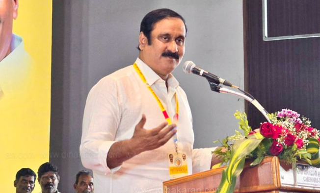 கர்நாடகாவில் 3 தமிழர்கள் சுட்டுக்கொல்லப்பட்ட சம்பவத்தில் சிபிஐ விசாரணை வேண்டும்: 