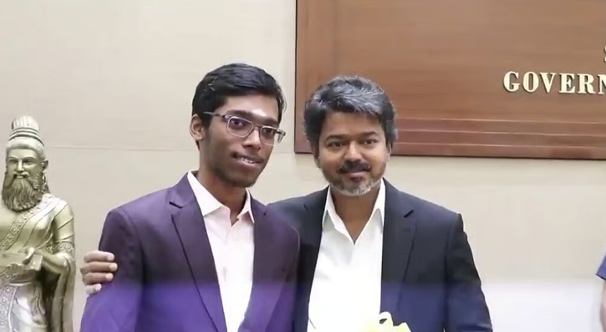 கிராண்ட் செஸ் டூர் பட்டம் வென்ற பிரக்ஞானந்தாவுக்கு தமிழக முதல்வர் விஜய் வாழ்த்து