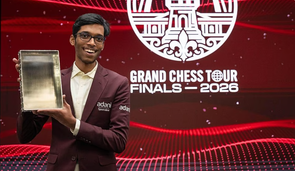கிராண்ட் செஸ் டூர் இறுதிப் போட்டியில் சாம்பியன் பட்டம் வென்று பிரக்ஞானந்தா சாதனை
