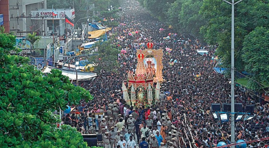 பெசன்ட் நகர் வேளாங்கண்ணி மாதா ஆலயத்தில் 54-ம் ஆண்டு பெருவிழா கொடியேற்றம்